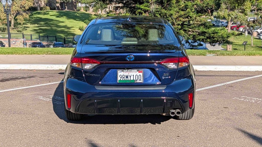 Used 2025 Toyota Corolla Hybrid SE 4D Sedan