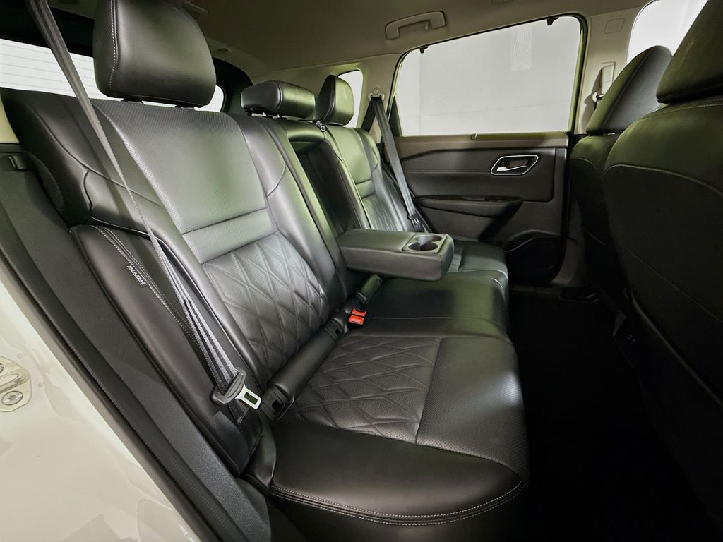 Thumbnail: 2023 Nissan Rogue - 28