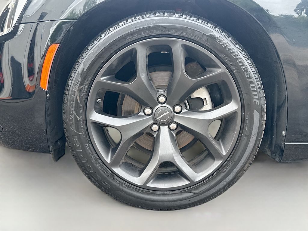 2022 Chrysler 300 Touring Black at DeMontrond Gulf Freeway