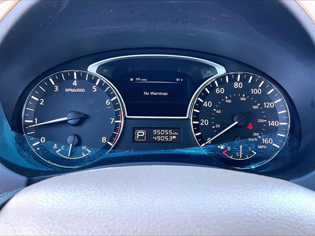 2014 Nissan Altima — photo 25