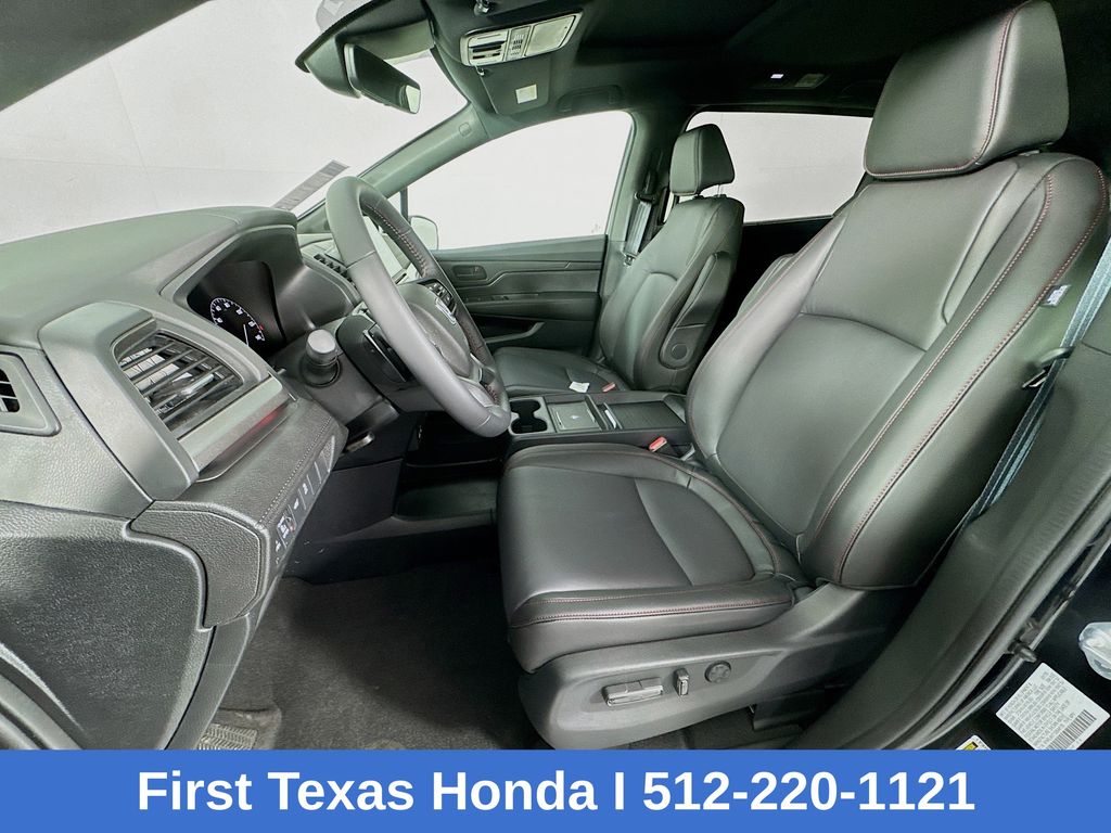 2025 Honda Odyssey Sport-L photo