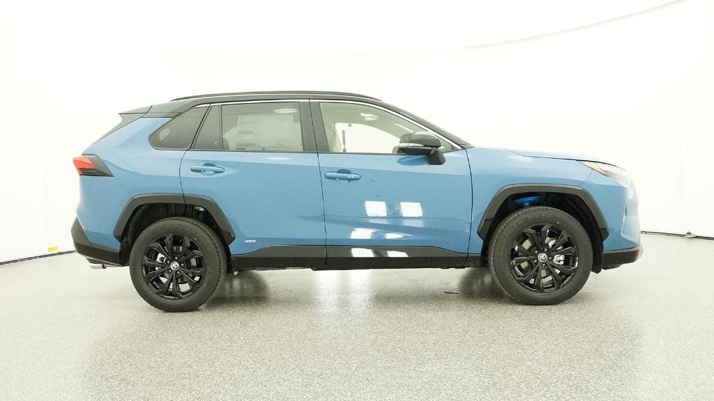 Thumbnail: 2025 Toyota RAV4 - 2