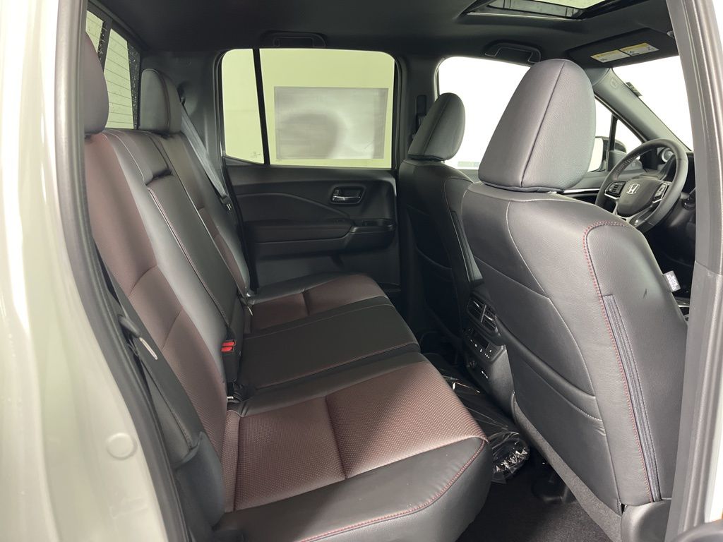 Thumbnail: 2026 Honda Ridgeline - 8