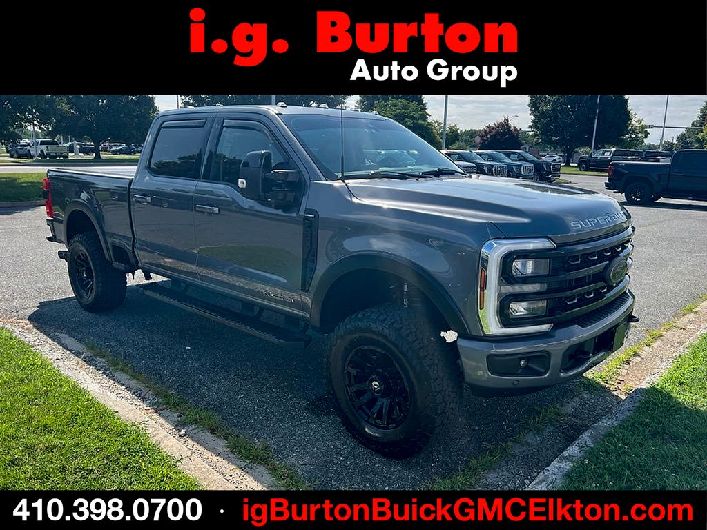 Gray Metallic 2024 Ford F-250 Super Duty Pickup Truck Four-Wheel Drive Automatic