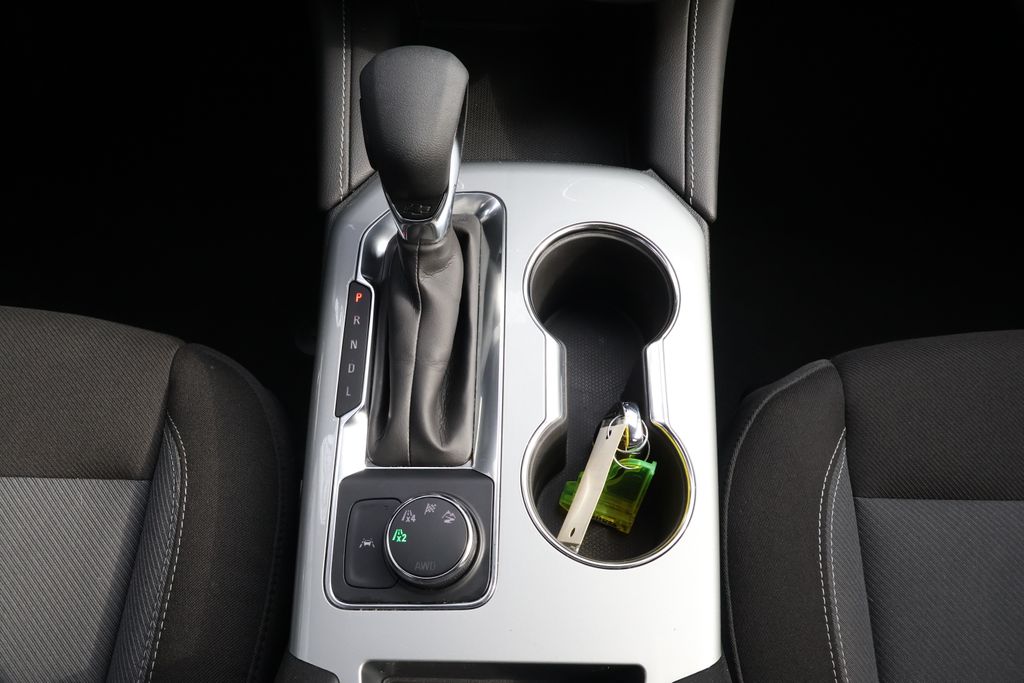 Thumbnail: 2023 Chevrolet Blazer - 19