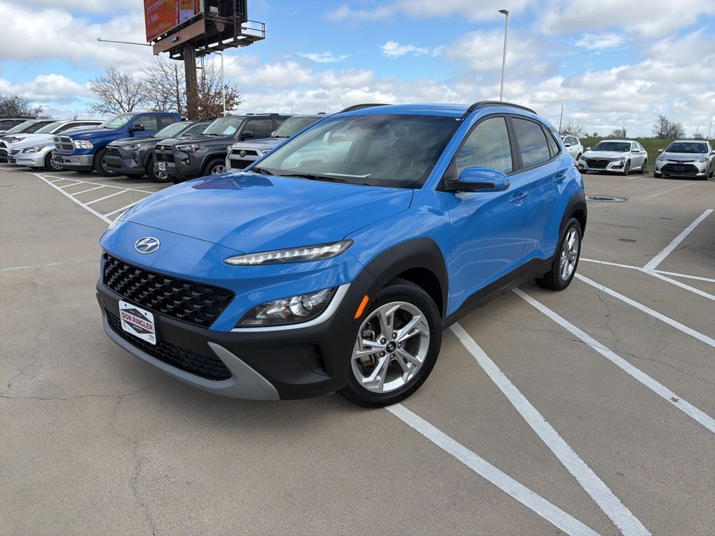 2022 Hyundai Kona SEL FWD