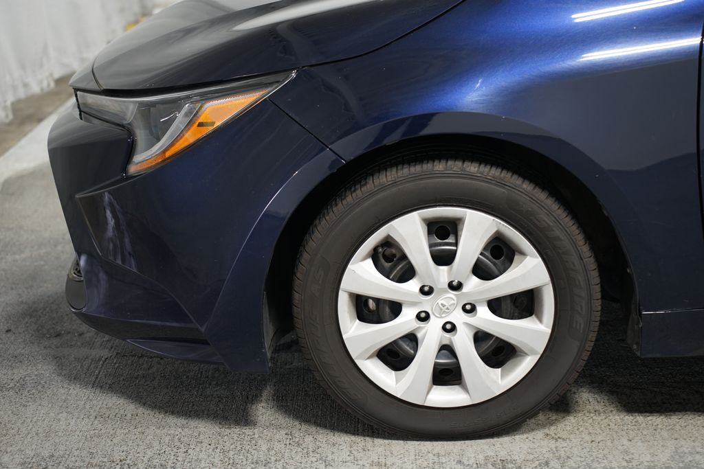 2022 Toyota Corolla LE 5