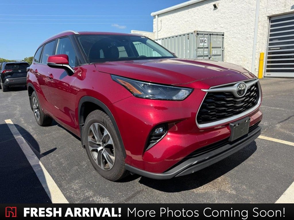 Red (Ruby Flare Pearl) 2023 Toyota Highlander SUV / Crossover All-Wheel Drive 8-Speed Automatic