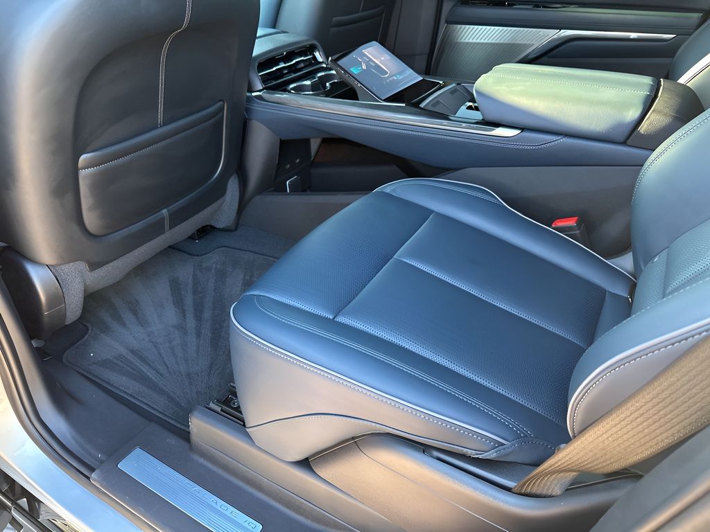 Used Car 2025 Cadillac Escalade Iq  Luxury 2 For Sale Under $130,000 In Austin, Texas