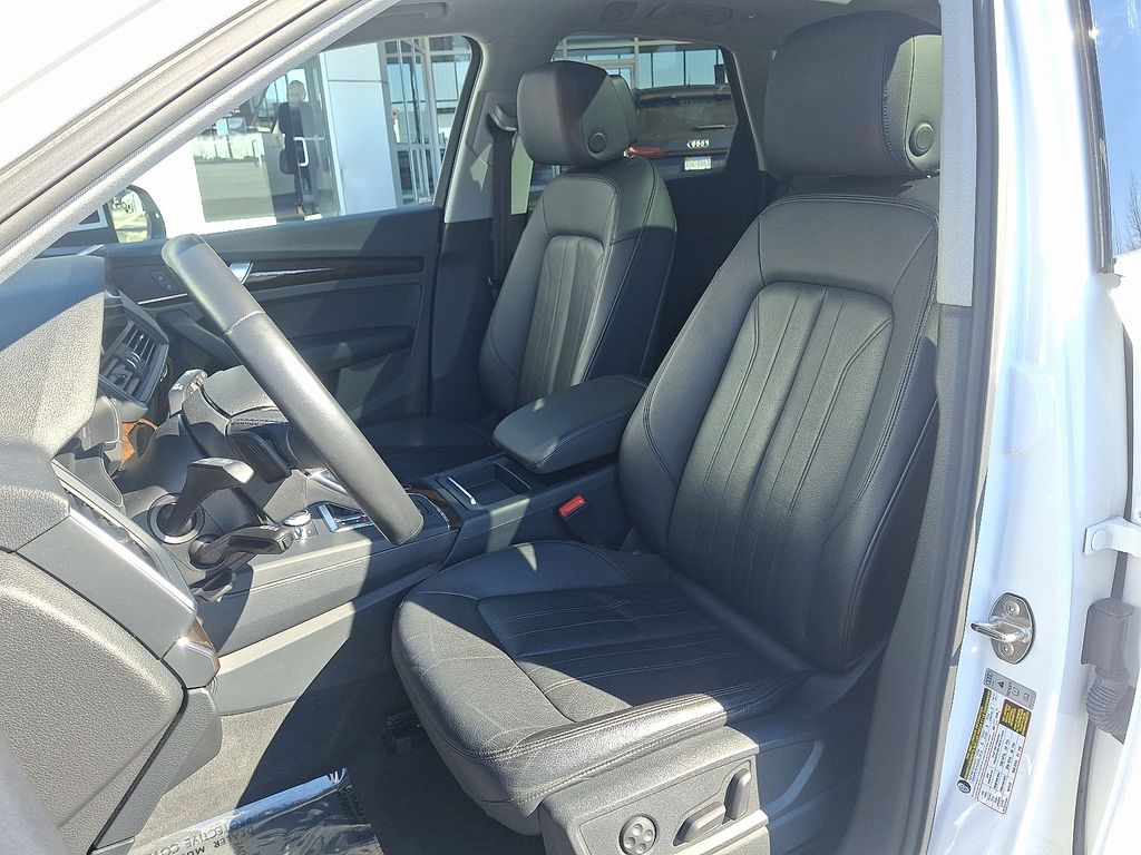 Thumbnail: 2018 Audi Q5 - 13