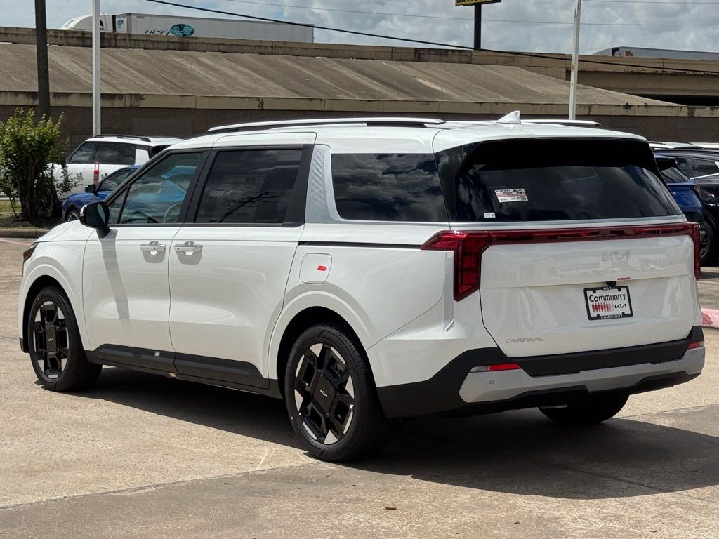 2026 Kia Carnival EX White at Community Kia