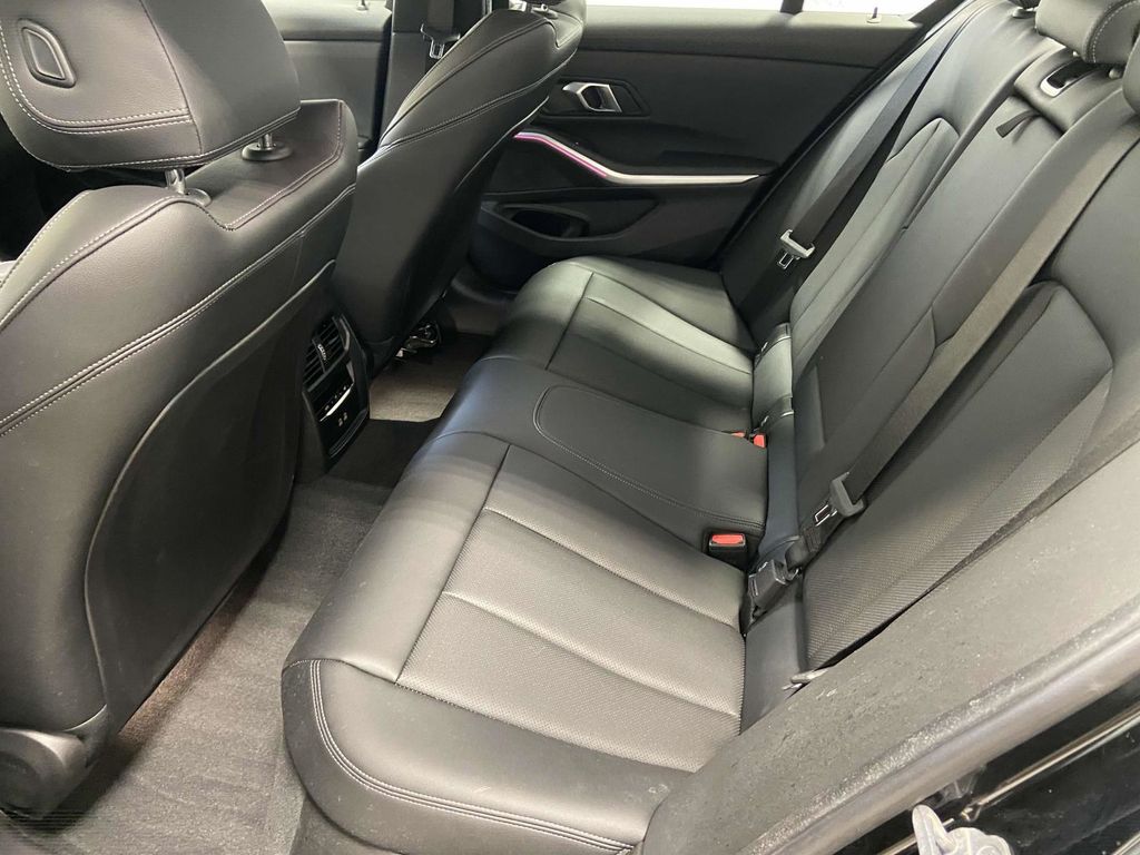 Used 2024 BMW 3 Series 330i Used 2024 BMW 3 Series 330i
