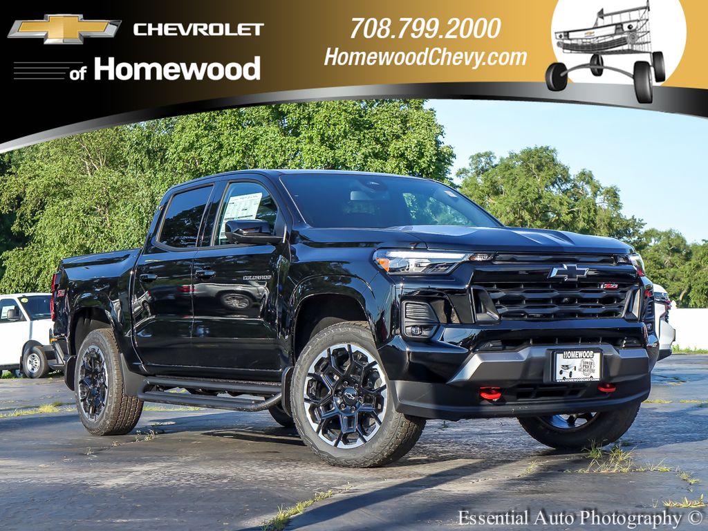 Black 2026 Chevrolet Colorado Pickup Truck Four-Wheel Drive 8-Speed Automatic