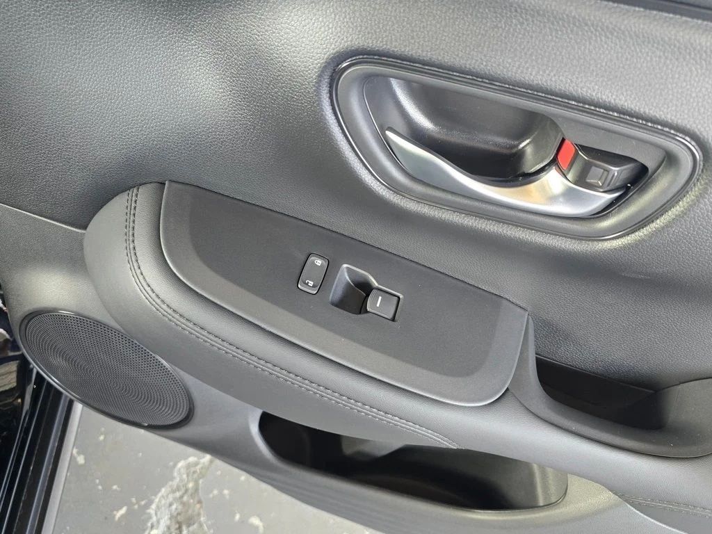 Thumbnail: 2027 Honda HR-V - 26