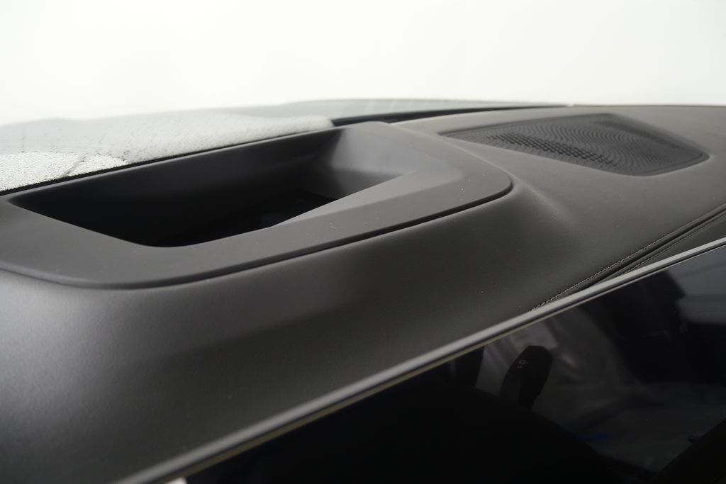 Thumbnail: 2026 BMW X7 - 18