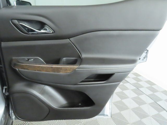 Thumbnail: 2023 GMC Acadia - 28