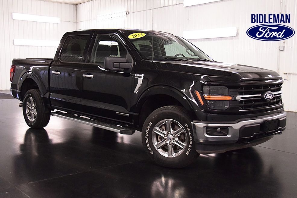 Agate Black Metallic 2024 Ford F-150 XLT SuperCrew 4WD Pickup Truck Four-Wheel Drive Automatic