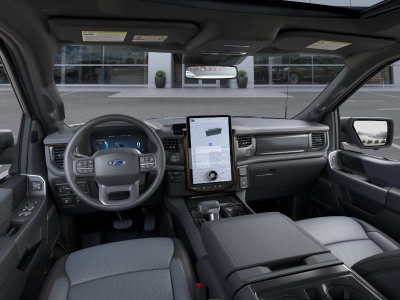 2025 Ford F-150 Lightning LARIAT