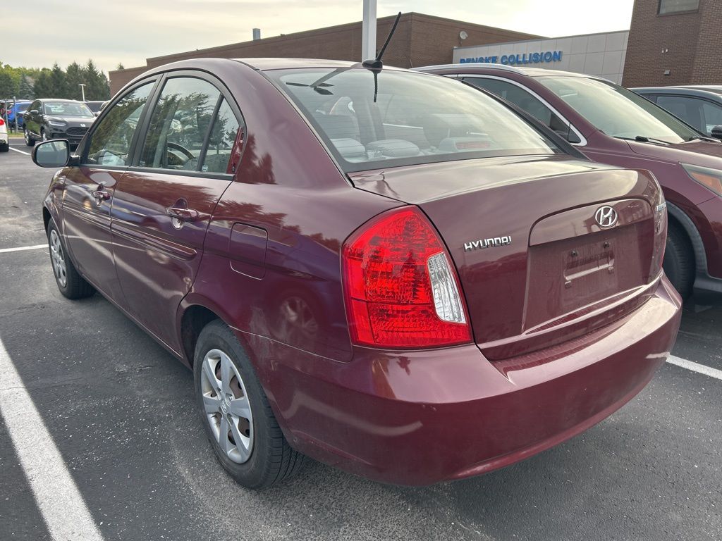 Thumbnail: 2010 Hyundai Accent - 2