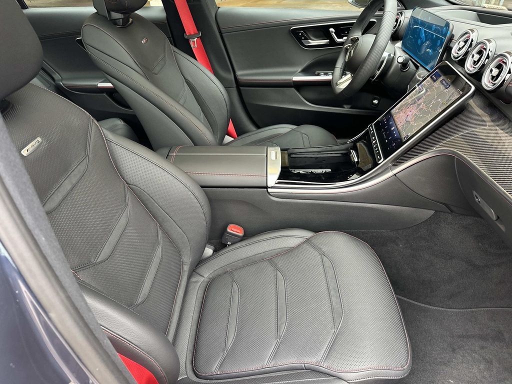 Thumbnail: 2025 Mercedes-Benz C-Class - 11