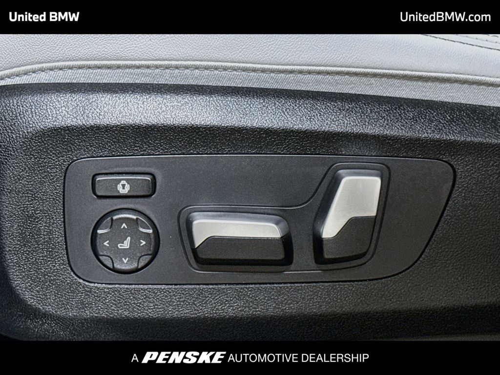 Thumbnail: 2026 BMW X5 - 11