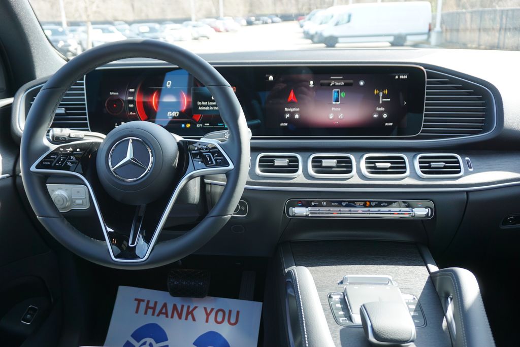 Thumbnail: 2026 Mercedes-Benz GLE - 18