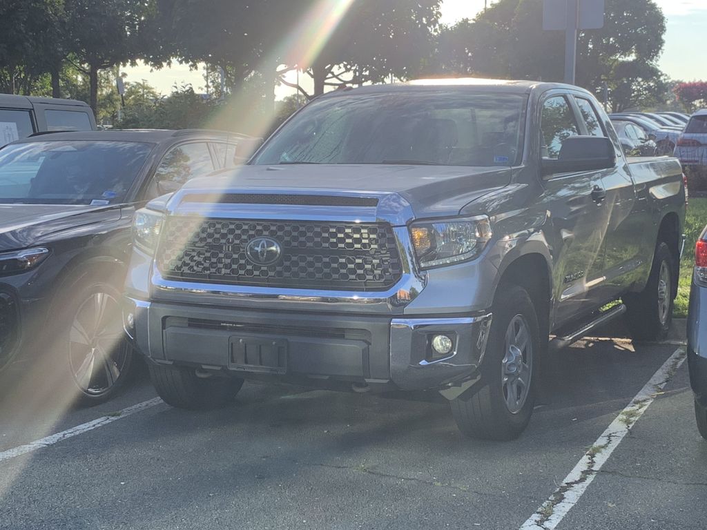Thumbnail: 2019 Toyota Tundra - 3