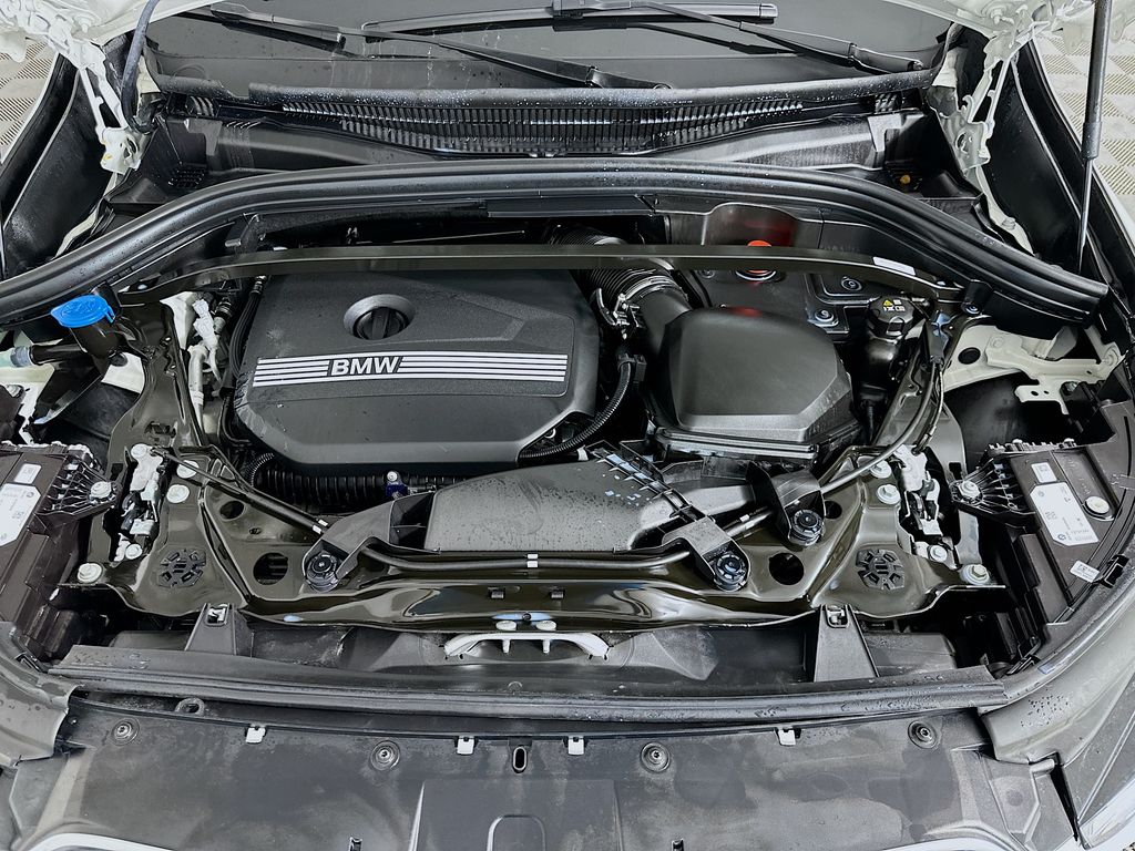 Thumbnail: 2025 BMW X1 - 30