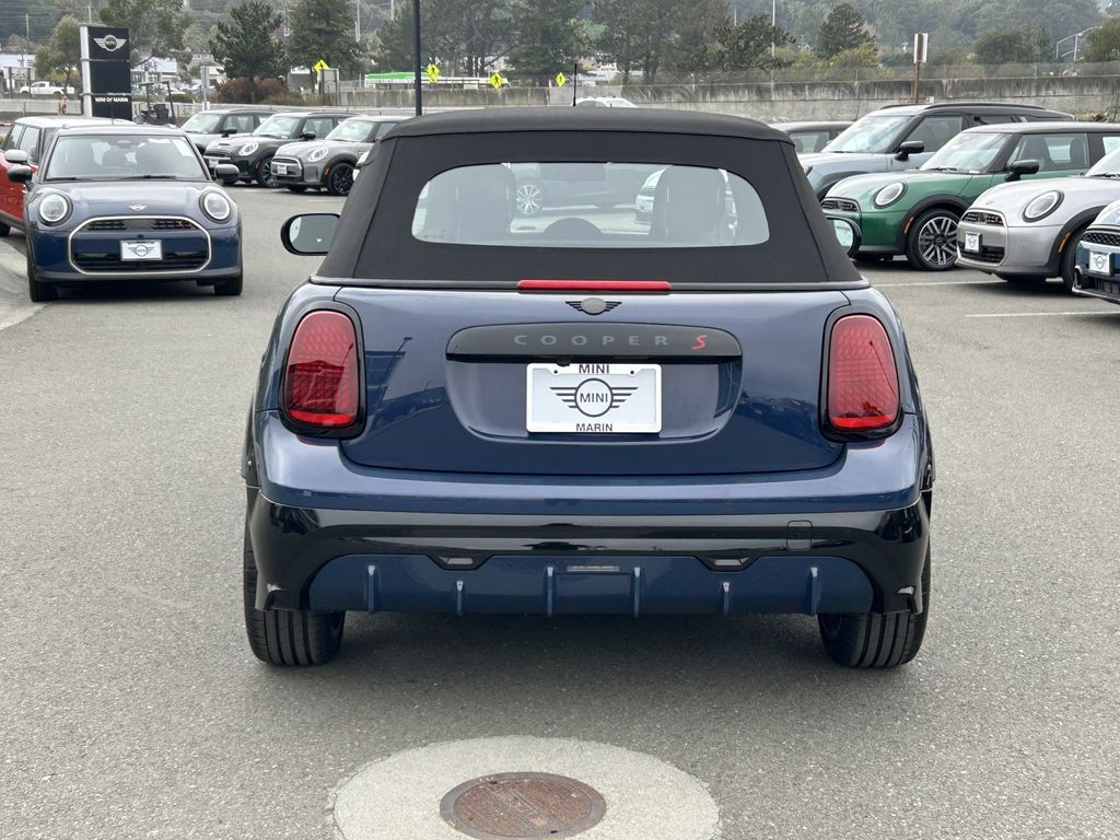 Thumbnail: 2026 MINI Cooper - 4