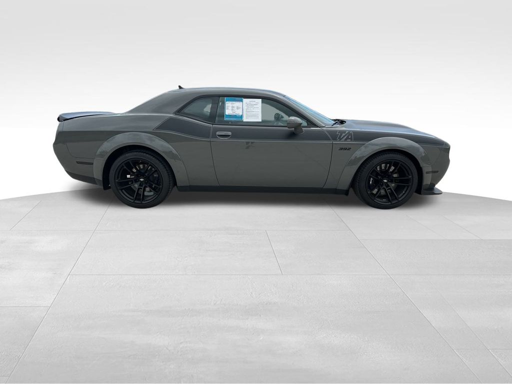 2023 Destroyer Gray Clearcoat Dodge Challenger R/T Scat Pack Widebody RWD Coupe