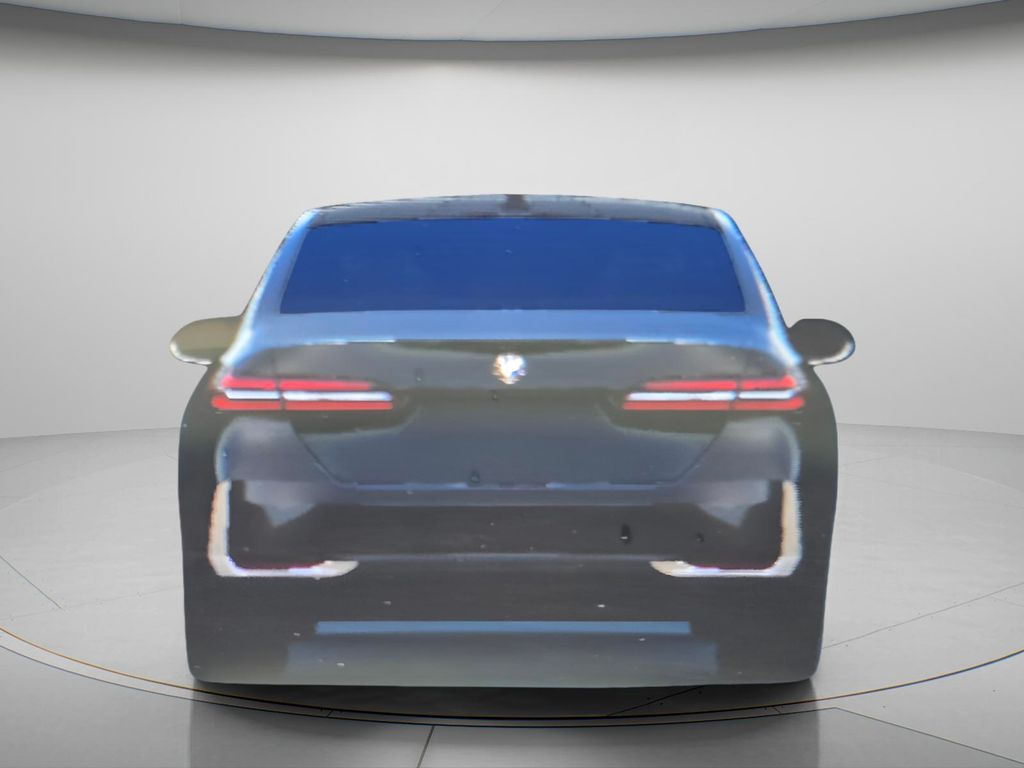 2025 BMW 530i - $34,685