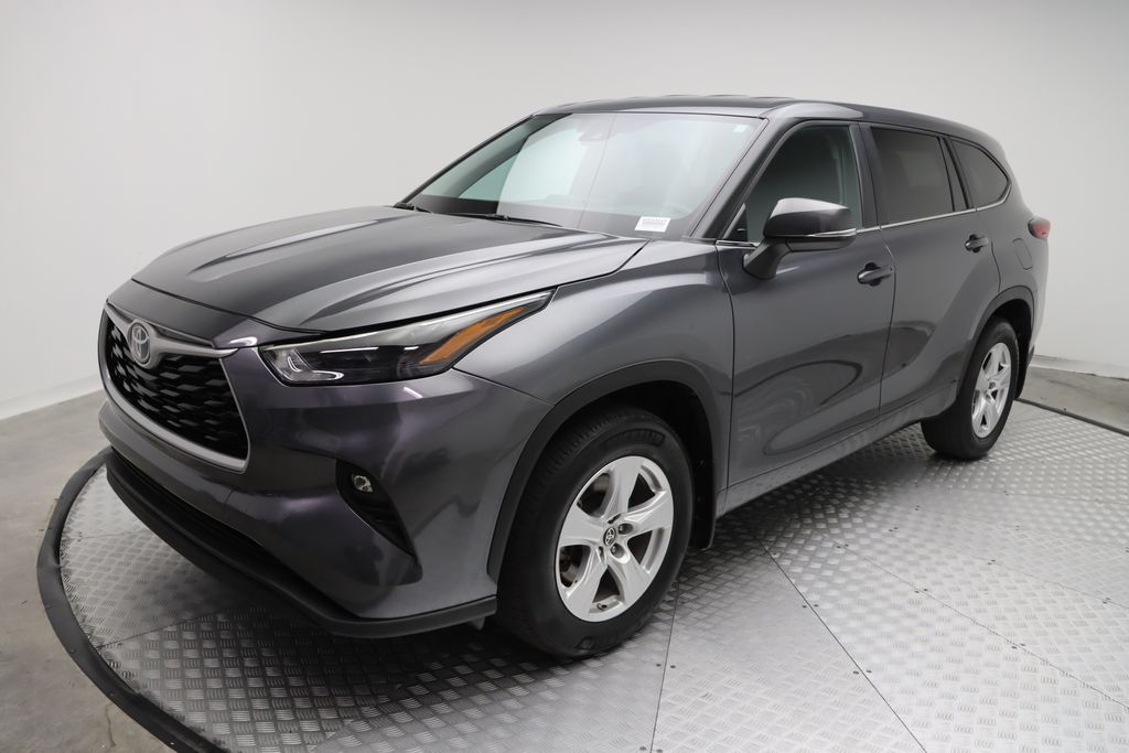 2023 Toyota Highlander LE -
                West Palm Beach, FL