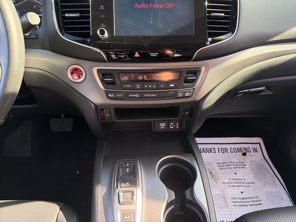 Thumbnail: 2023 Honda Ridgeline - 16