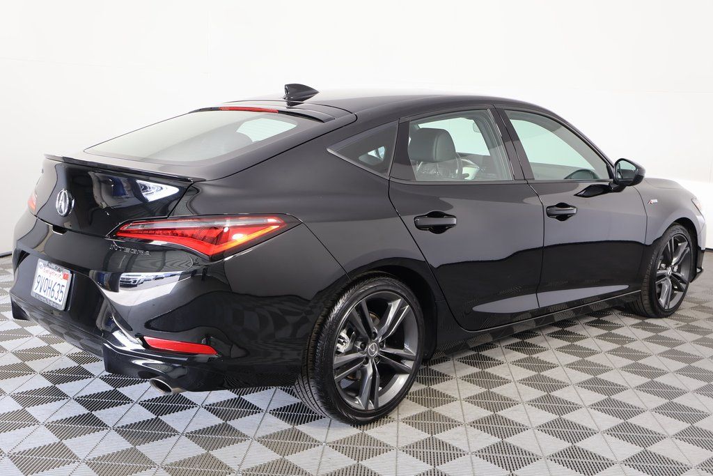 Thumbnail: 2025 Acura Integra - 4