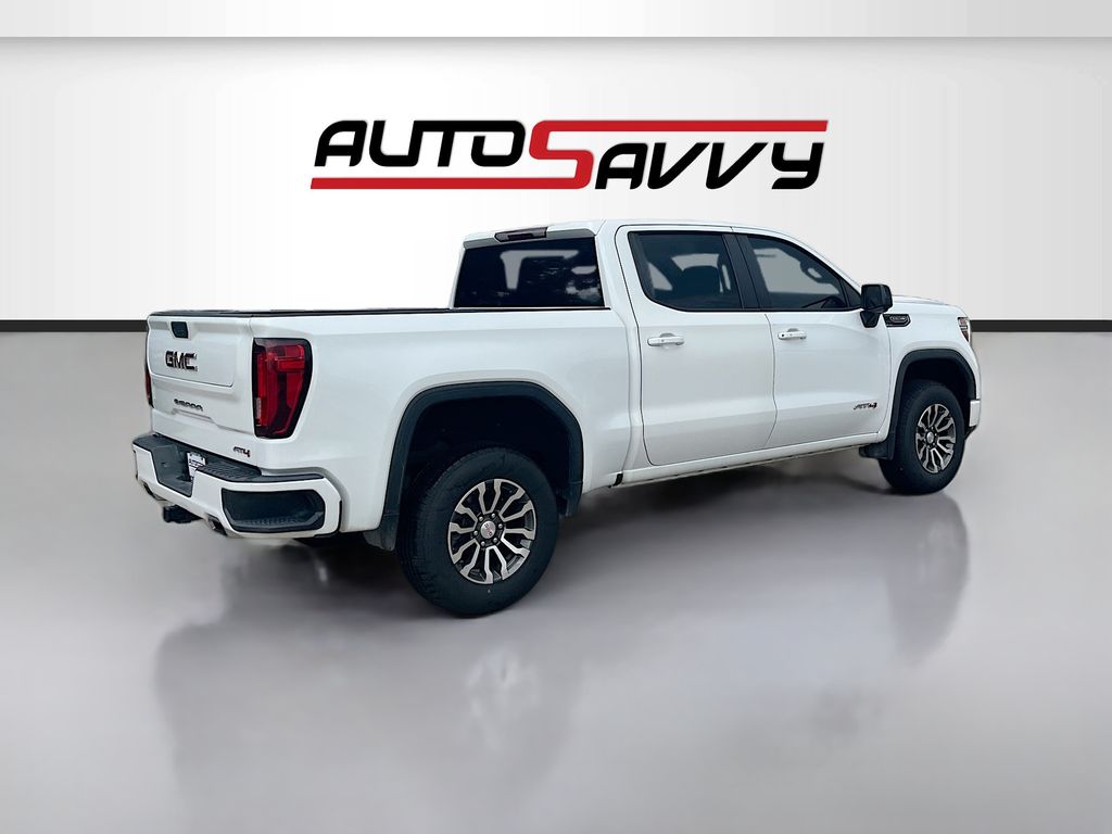 Used 2021 White GMC AT4 image 7