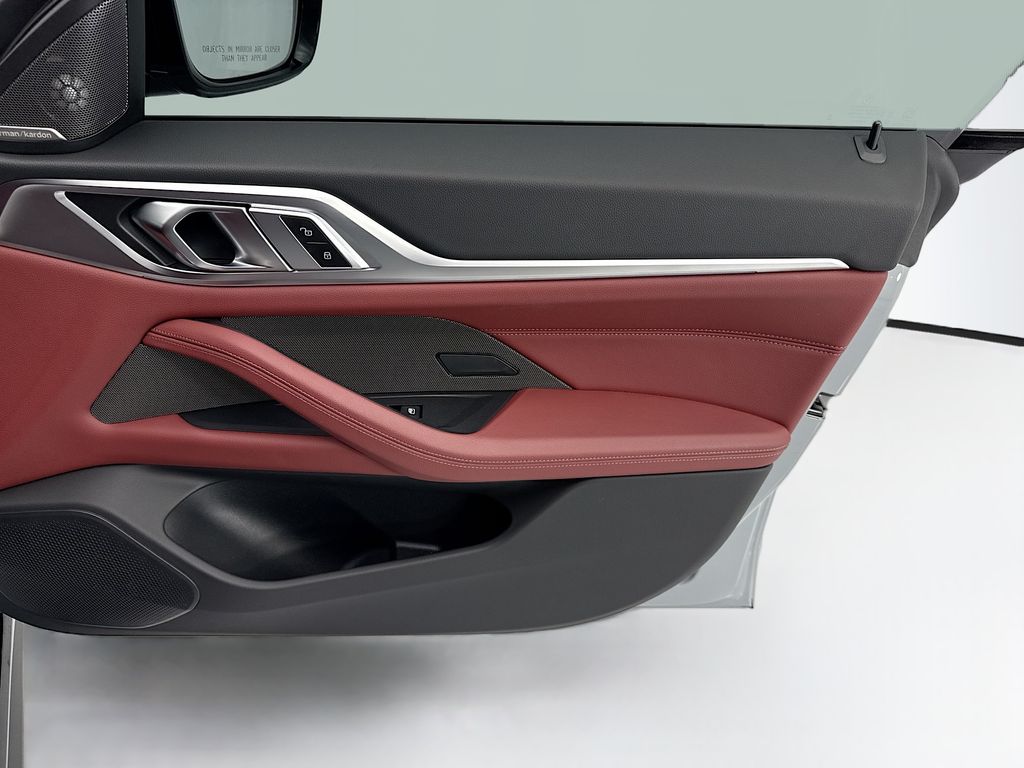 Thumbnail: 2025 BMW i4 - 24