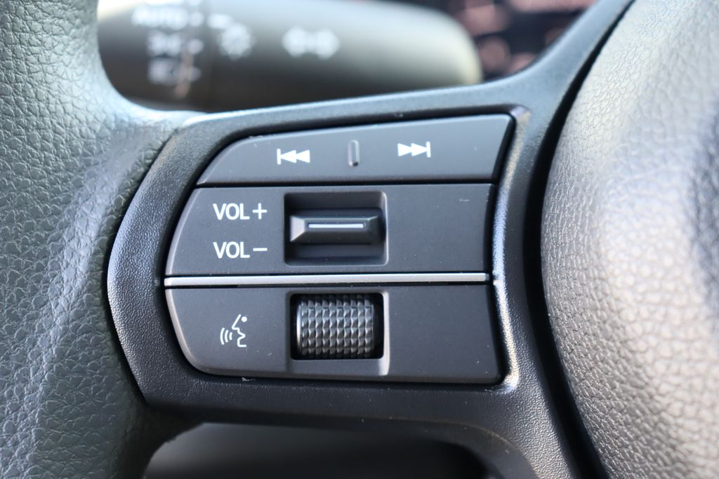 2025 Honda Accord LX 26