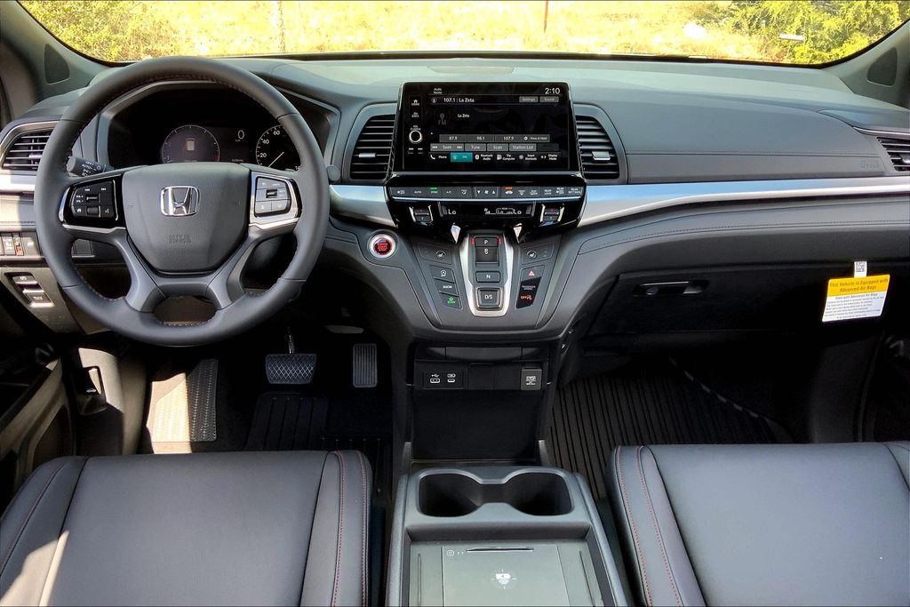 2025 Honda Odyssey Sport 5