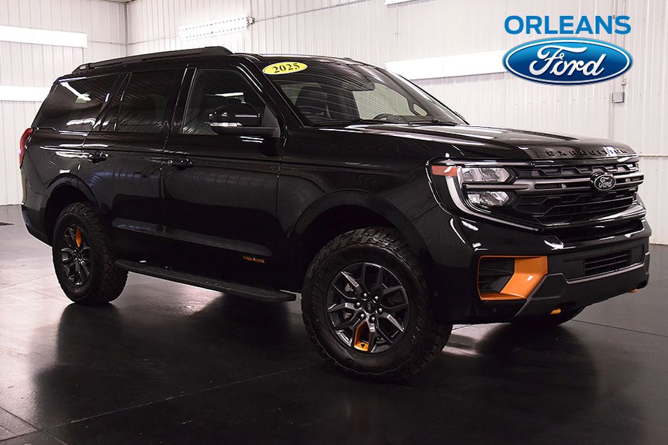 Agate Black Metallic 2025 Ford Expedition SUV / Crossover Four-Wheel Drive Automatic