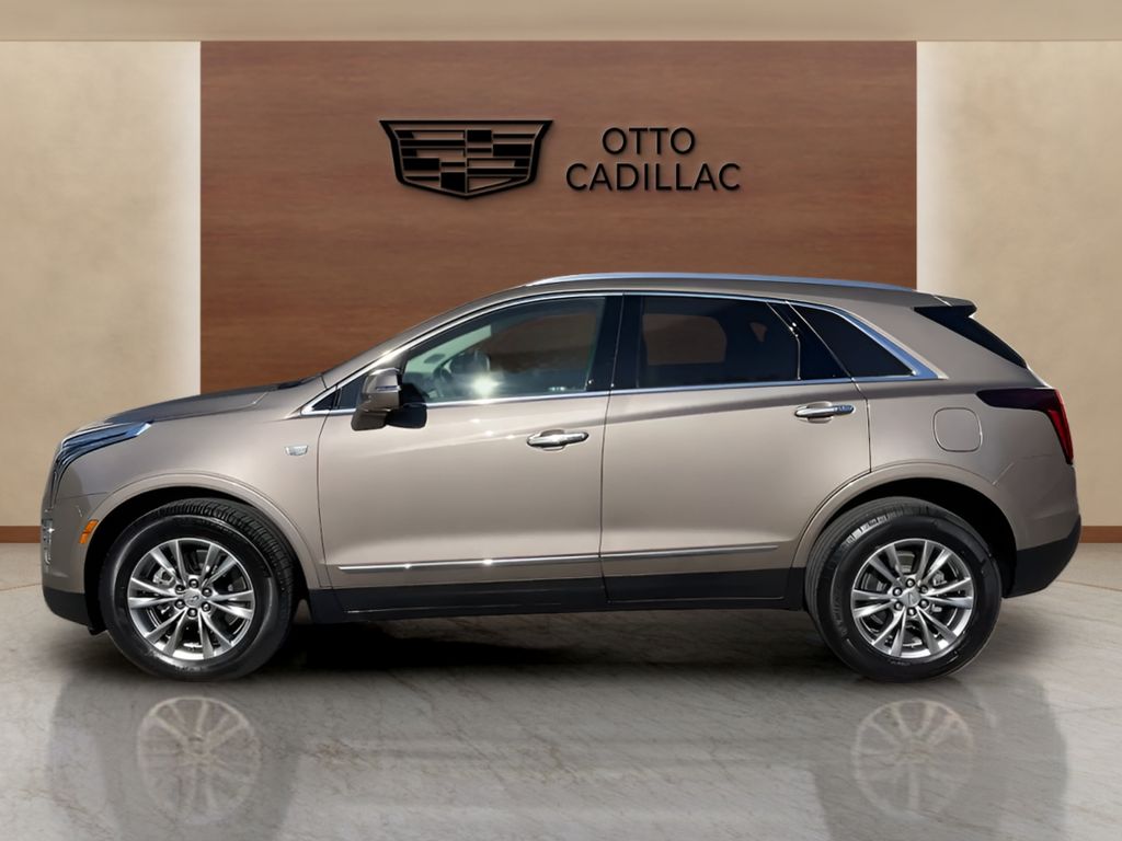 used 2023 Cadillac XT5 car, priced at $34,350