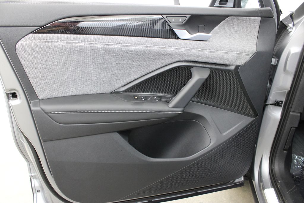 new 2026 Volkswagen Tiguan car