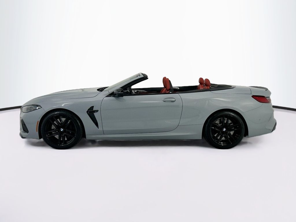 Thumbnail: 2024 BMW M8 - 8