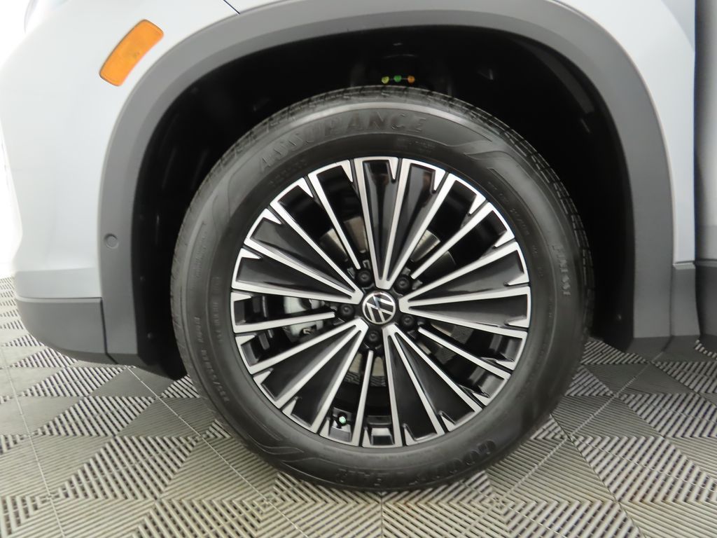 Thumbnail: 2026 Volkswagen Tiguan - 30