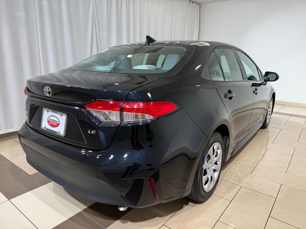 Thumbnail: 2024 Toyota Corolla - 5