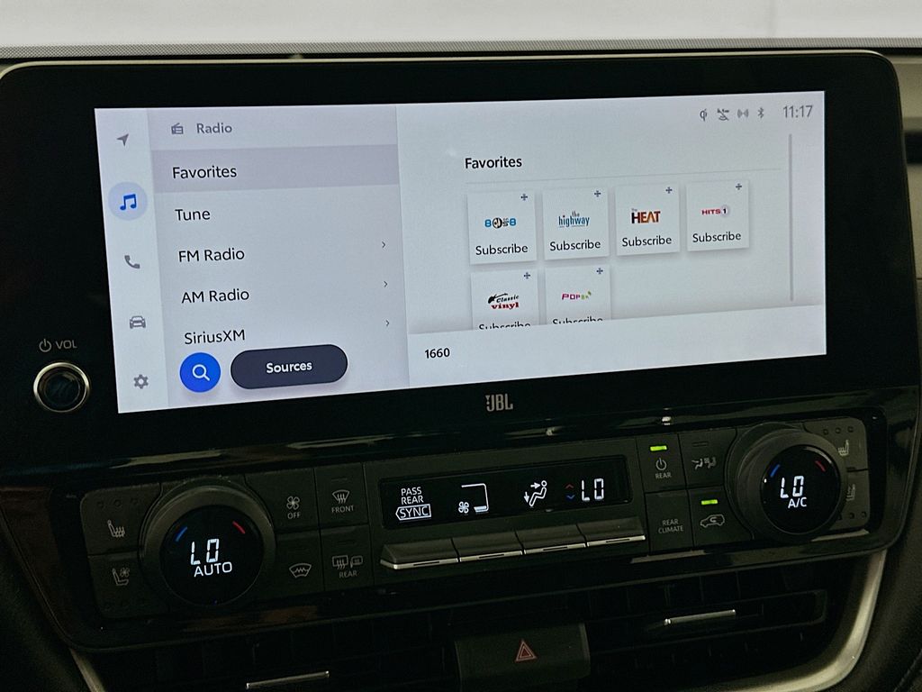 Thumbnail: 2024 Toyota Grand Highlander - 15
