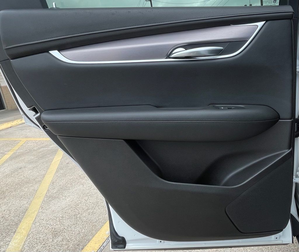 2018 Cadillac XT5 Luxury White at Bayway Cadillac of The Woodlands