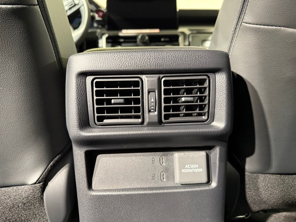 Thumbnail: 2025 Toyota 4Runner - 21