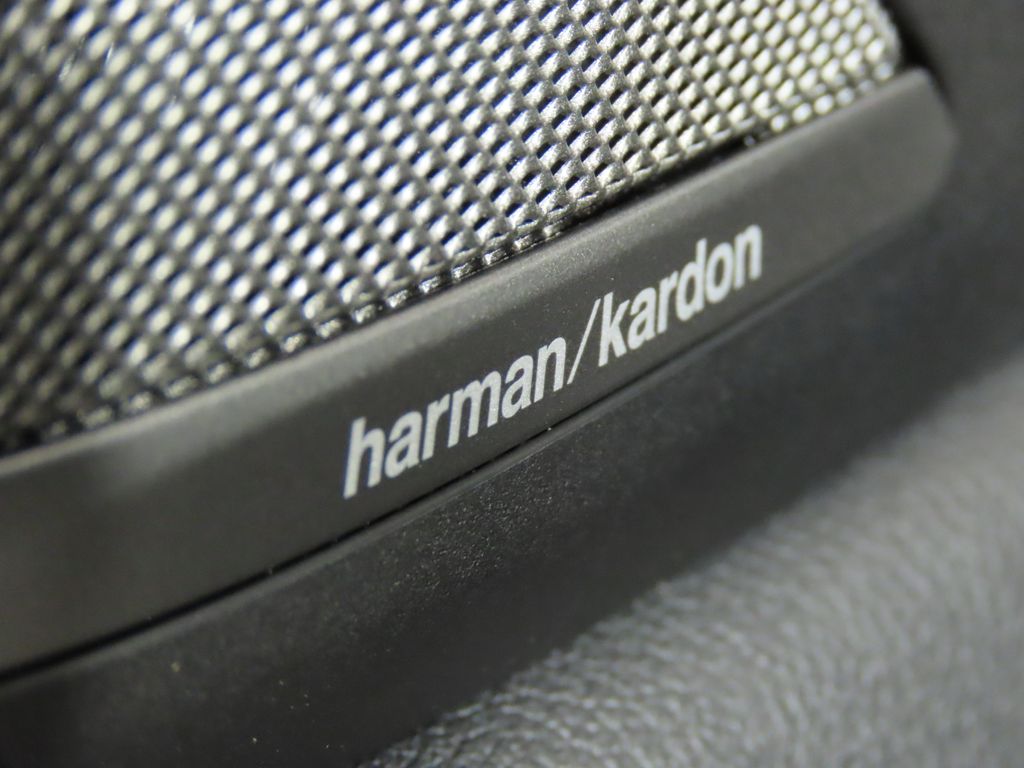 Thumbnail: 2022 BMW 5 Series - 32