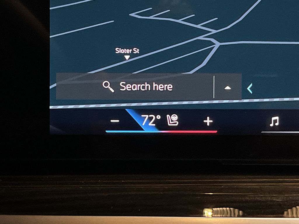 Thumbnail: 2026 BMW X7 - 19