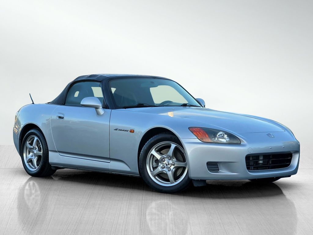 Sebring Silver Metallic 2002 Honda S2000 Convertible Rear-Wheel Drive 6-Speed Manual Overdrive
